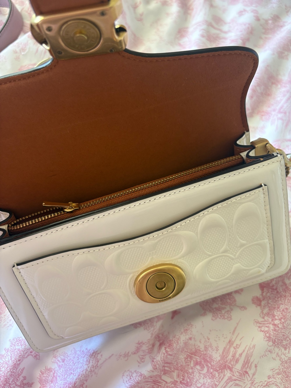 Coach Tabby 20 Patent Leather Shoulder Bag with Gold 'C' Hardware - Picture 2 of 3